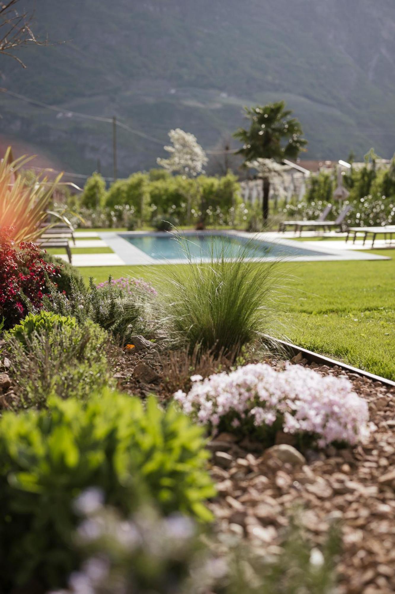 Boutique Hotel Wiesenhof - Adults Only Lana Exterior foto